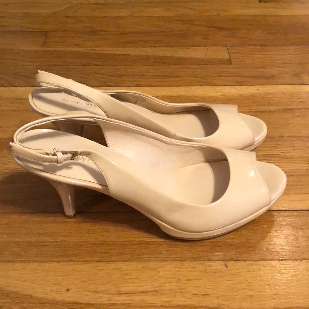 Nine West Patent leather peep toe heel
